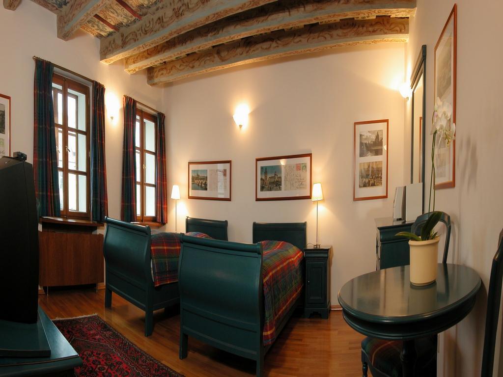 Rezidence Lundborg Hotel Prag Eksteriør billede