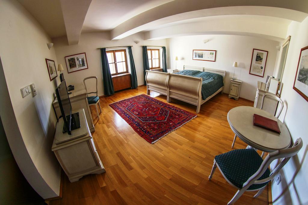 Rezidence Lundborg Hotel Prag Eksteriør billede